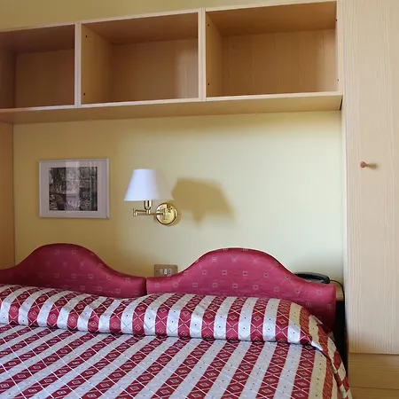 Tirolo 3*