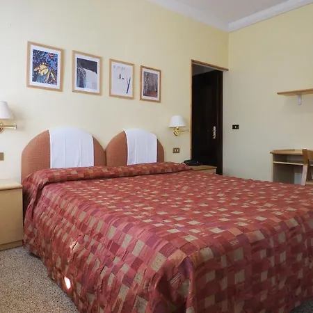 Tirolo 3*