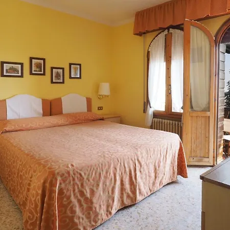 Tirolo Hotel